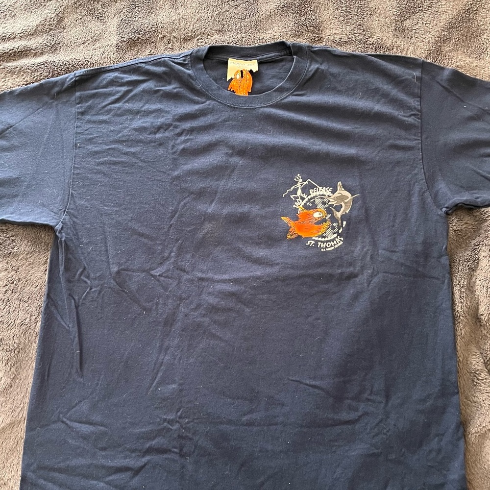 Piraña Joe XL tee shirt.